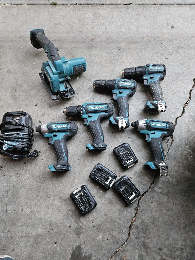 Makita Tool Set 12v