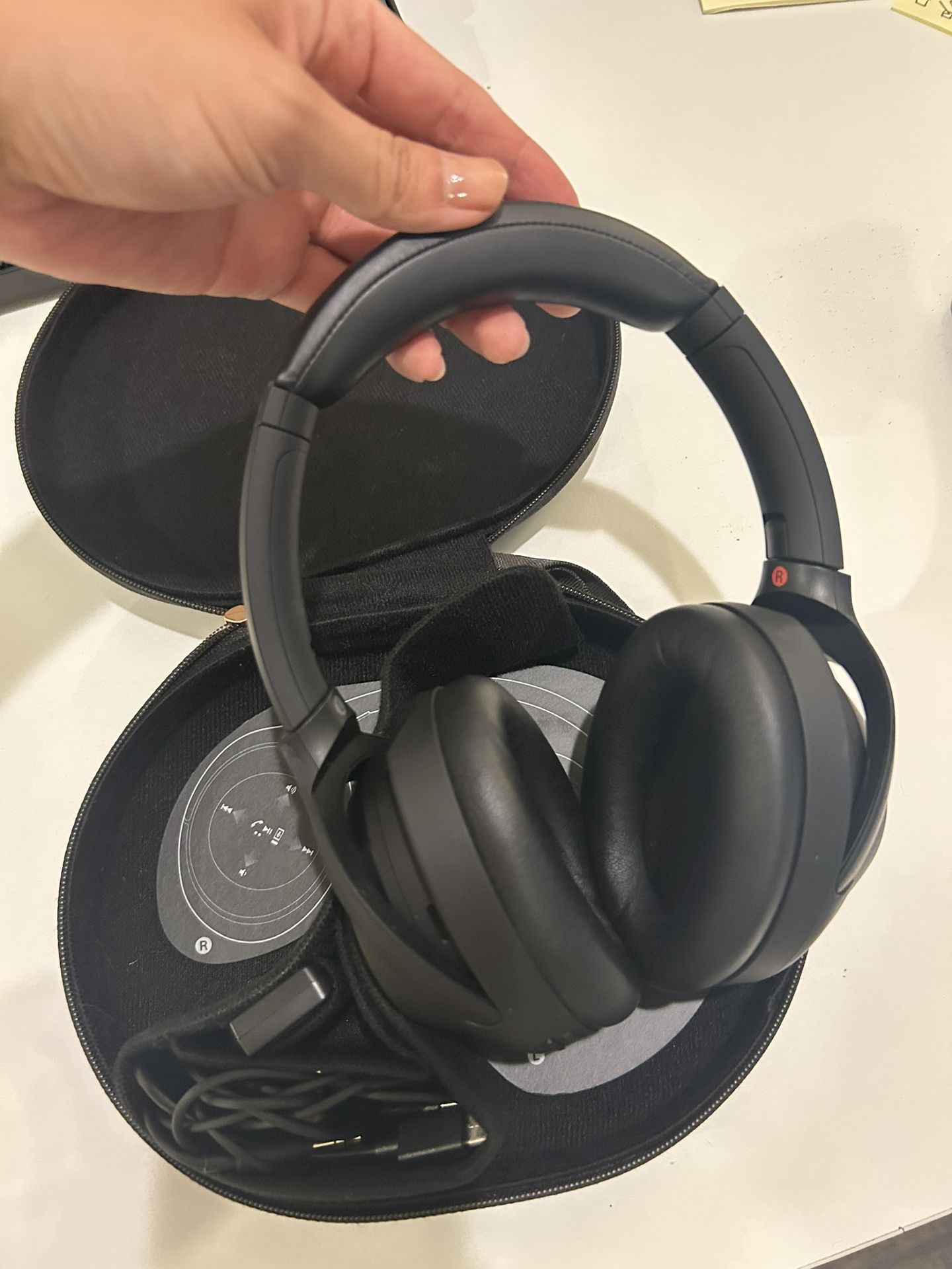 Sony WH-1000XM4 Wireless Premium Noise Canceling Overhead Headphones with Mic