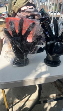 Decoration 2 hands