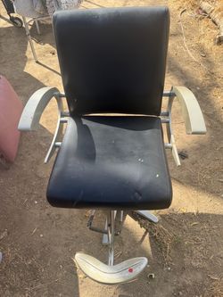 Chair haircut