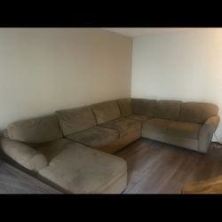 FREE SOFA sleeper MUST PICK UP TODAY