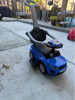 Kids push car