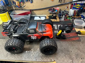 2 Corally RCs/ both 6s - 1/8