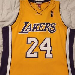 Kobe Bryant Jersey 