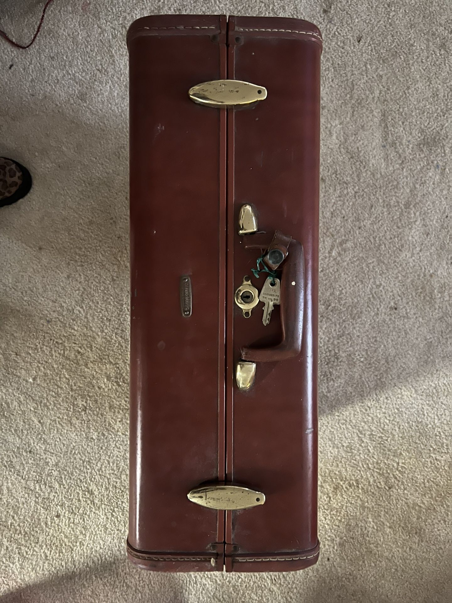 Vintage Samsonite Travel Suit Case 4951 With Keys