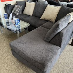 New Grey Sectional Sofa Couch With Pillows