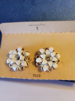 Vintage Sarah Coventry Old New Stock Earrings