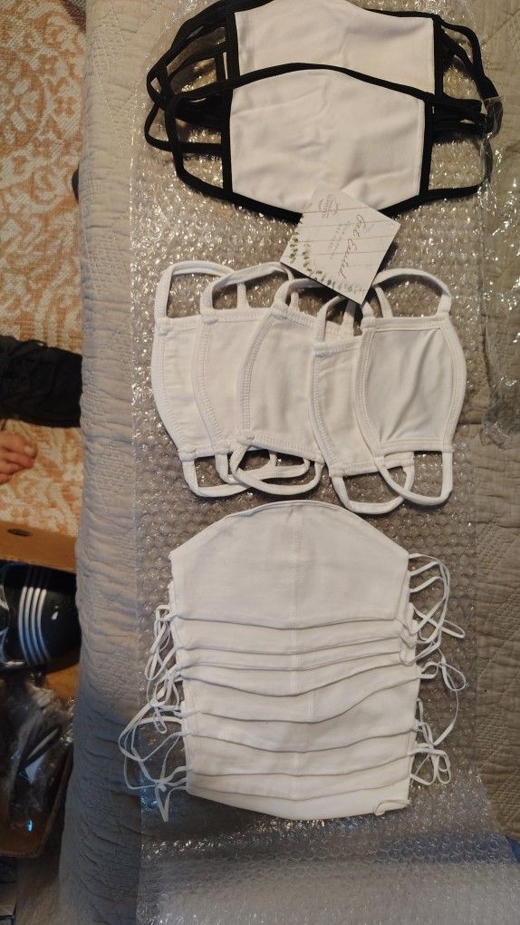 20 Brand New Face Masks