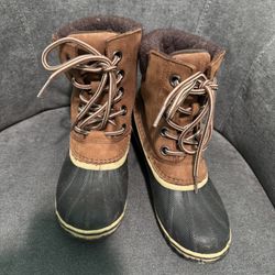 Sorel boots 5.5