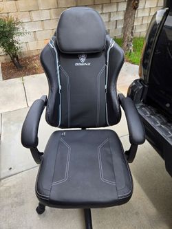 Gaming chair