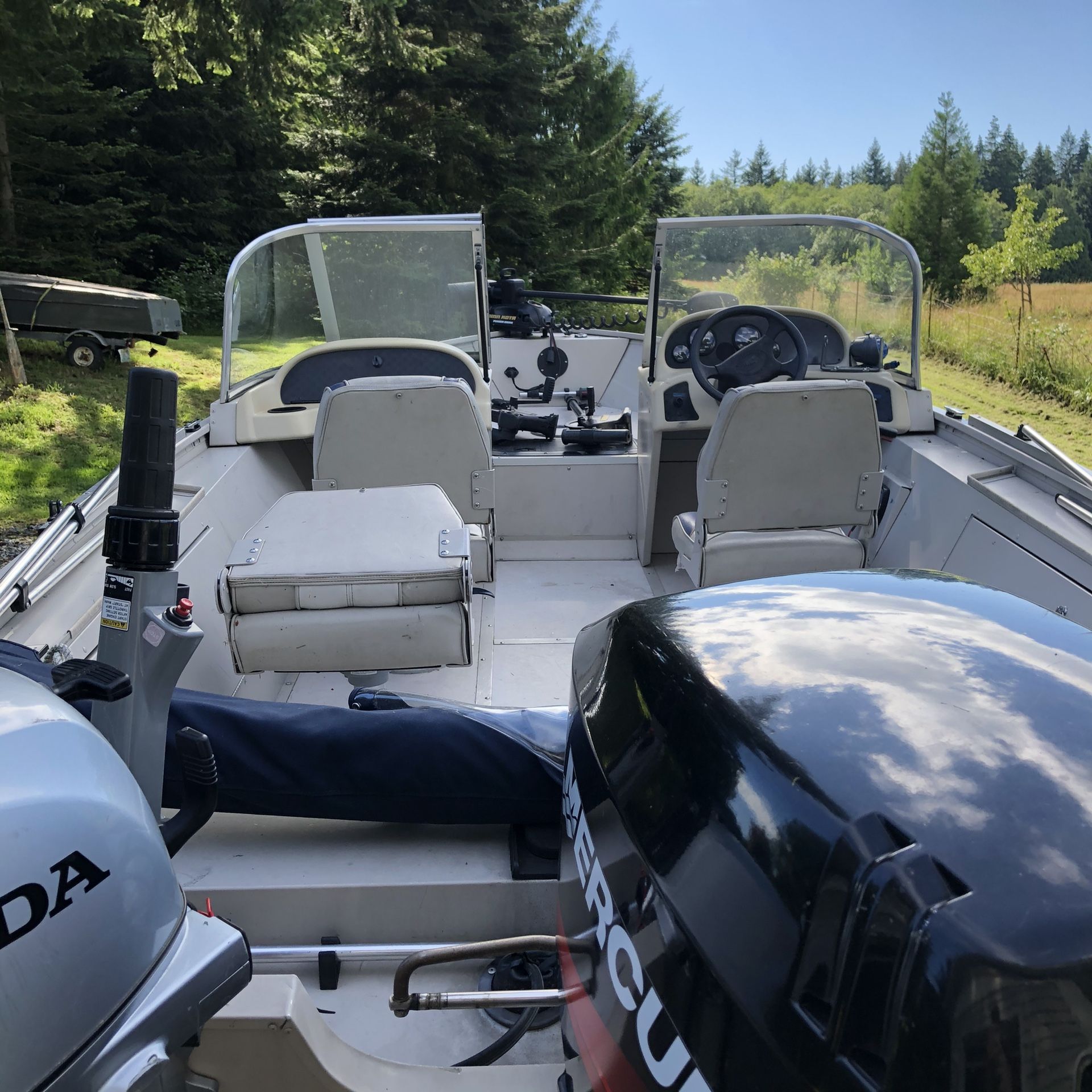2002 16’ smoker craft osprey dlx for Sale in Stanwood, WA OfferUp