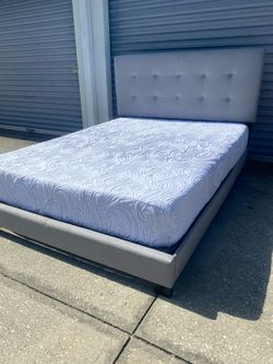 Queen Bed Queen Mattress
