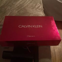 CALVIN KLEIN