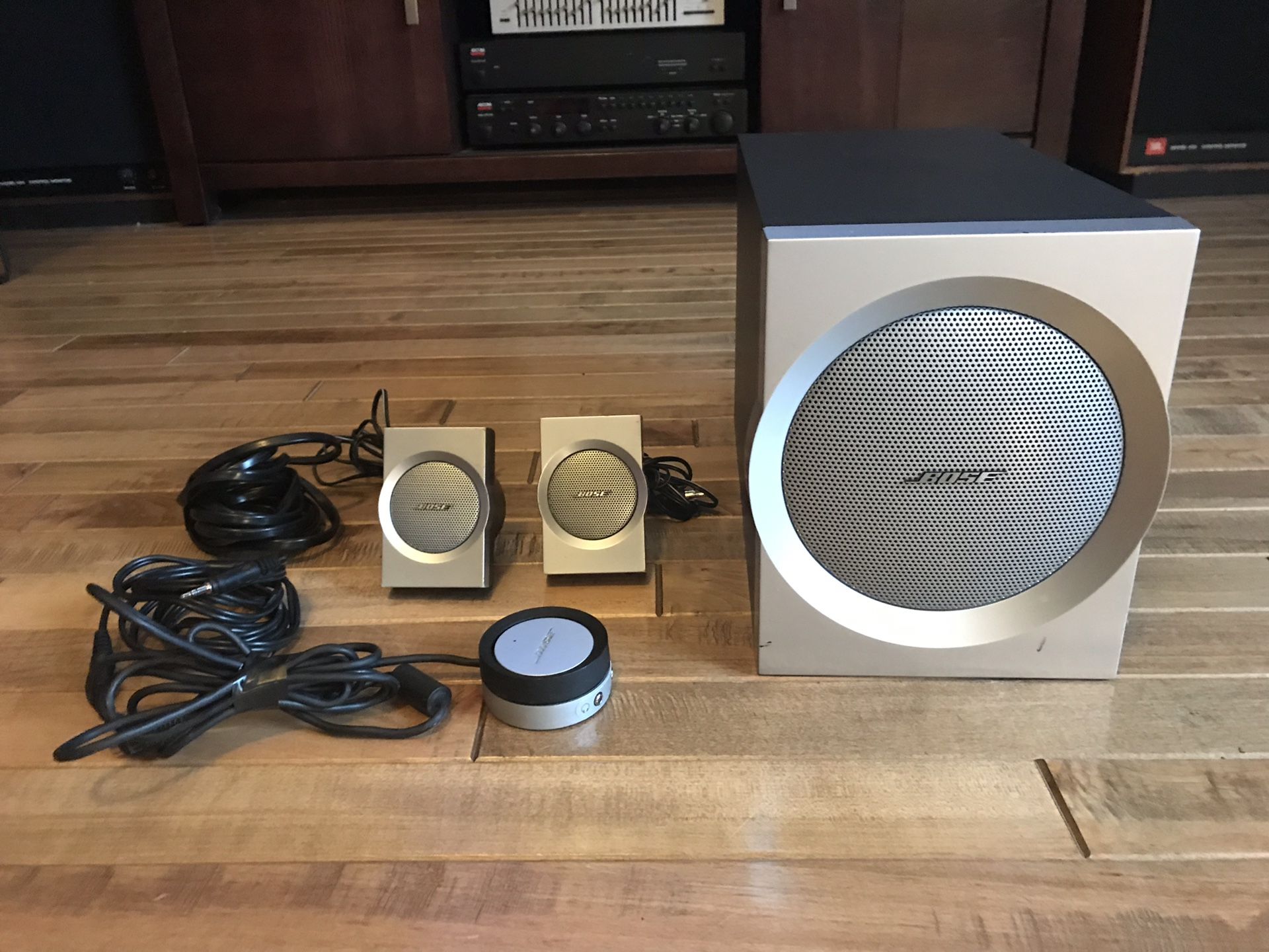 Bose Companion 3 Speaker System