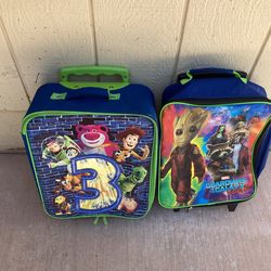 Kids luggage