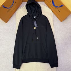 Versace Men’s Hoodie 2026 New 