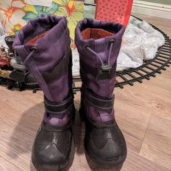 Size 13 Snow Boots
