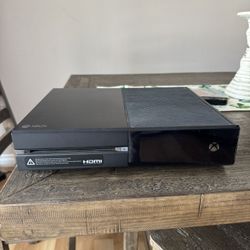 Xbox One with 2 controllers and various games