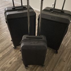 Suitcase 