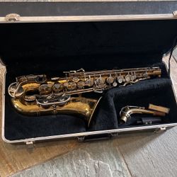 Selmer Bundy Alto Saxophone 