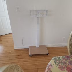 TVON Rolling TV Stand for 32 to 65 to 70 Inch 