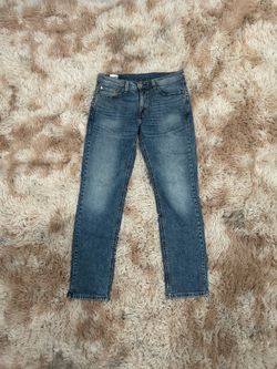 505 lighter blue levi jeans