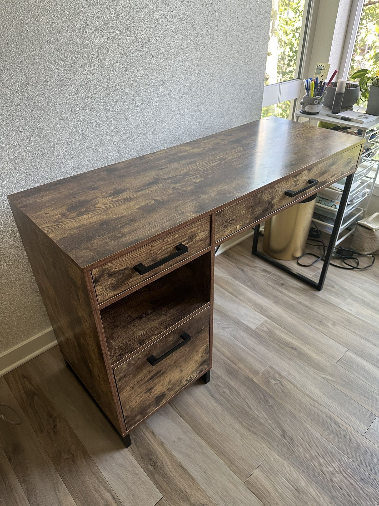 Sariyah Desk by Union Rustic