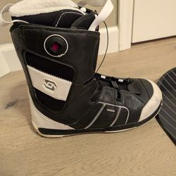 Salomon Solace snowboard Boots 12.5
