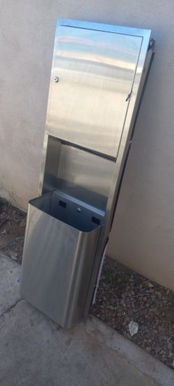 Paper Towel Dispenser With Trash Bin
