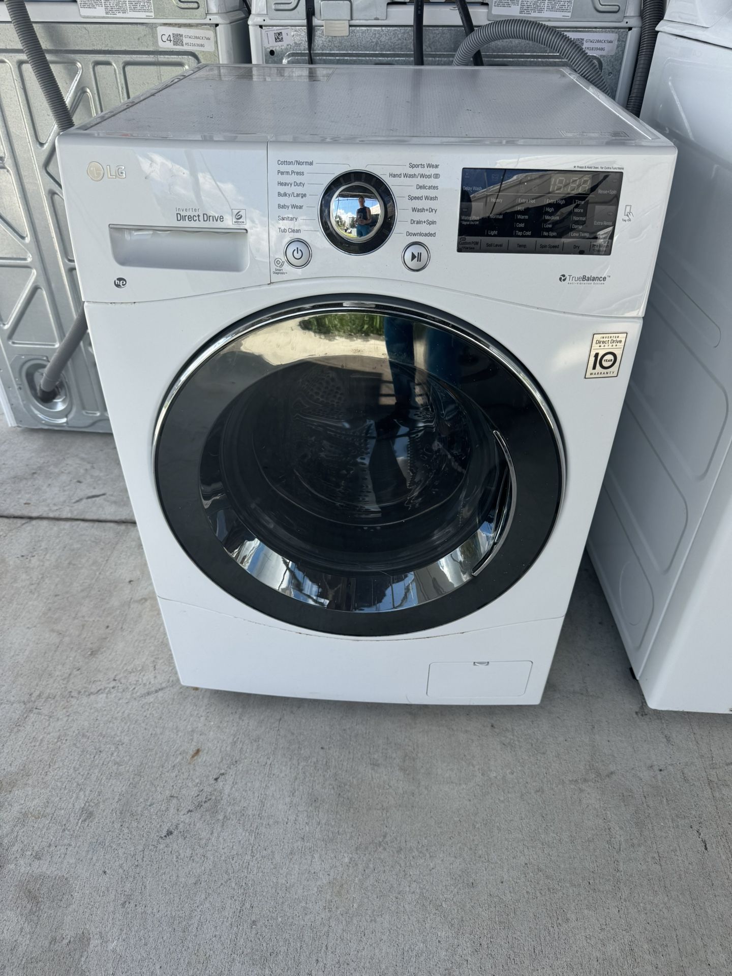 Washer And Dryer All In One 24” Apartment Size