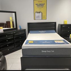 Summer clearance sale. Emily black bedroom set only $799. Easy finance option. Same-day delivery.