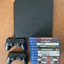 PS4 Slim 1TB Bundle 