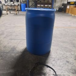 Plastic 55 Gallon Barrels