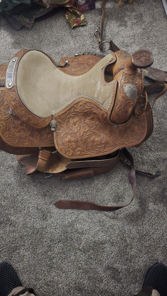 Custom Leather Saddle In Great Condition