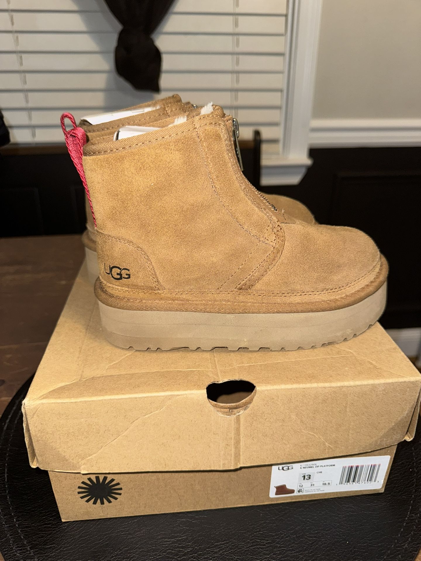 Kids K Neumel Zip Platform Uggs