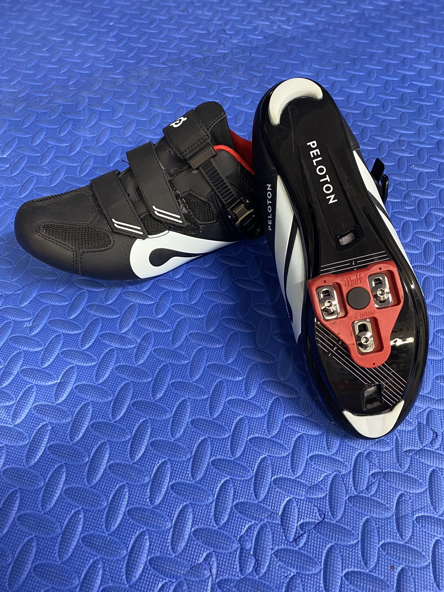 Peloton Clip In Shoes (45)