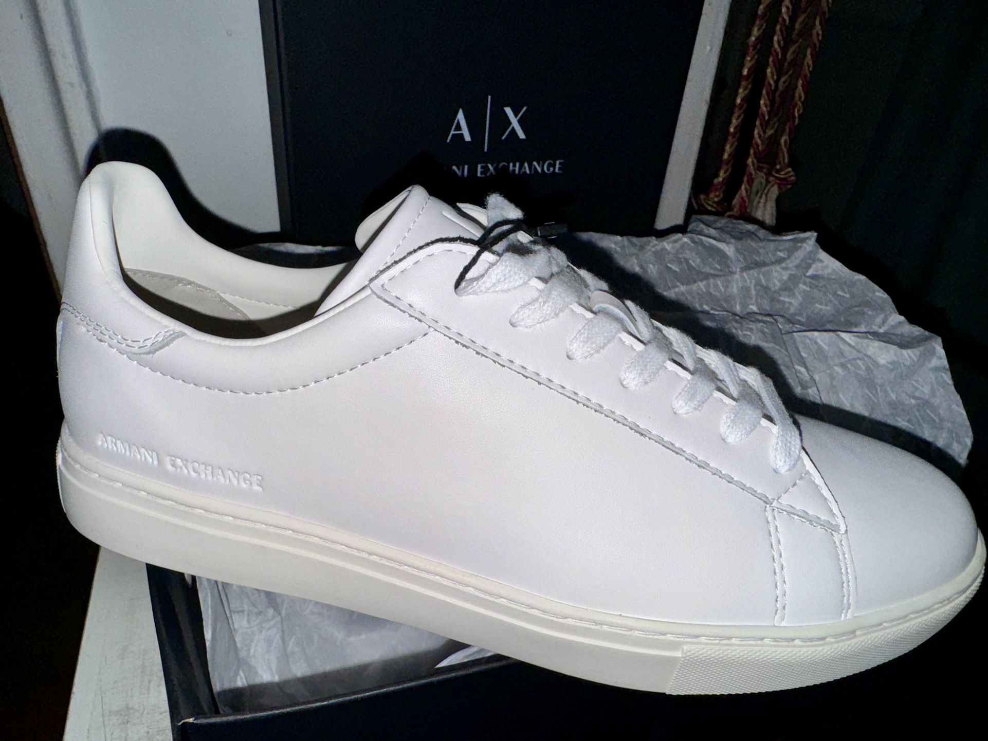 A/X  Leather sneakers