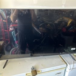 43” Hisense Smart Tv
