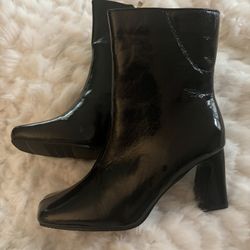 Black Boots 8 & 8.5