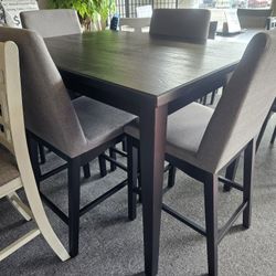 Brand New Black Or Brown Counter High Dining Table (42×42"×36) + Four 24" High Gray Linen Chairs