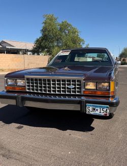 1984 Ford Crown Victoria