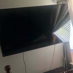 72” Hisense Flat Screen Tv
