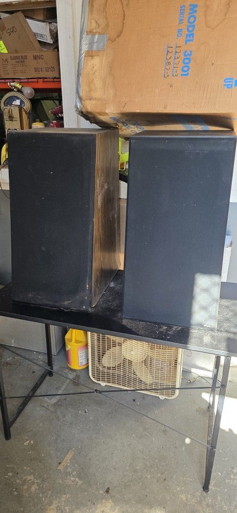 VINTAGE ULTRAPHASE 3001 SPEAKERS