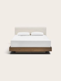 🚚DELIVERY- Castlery Joseph Queen Size Bed