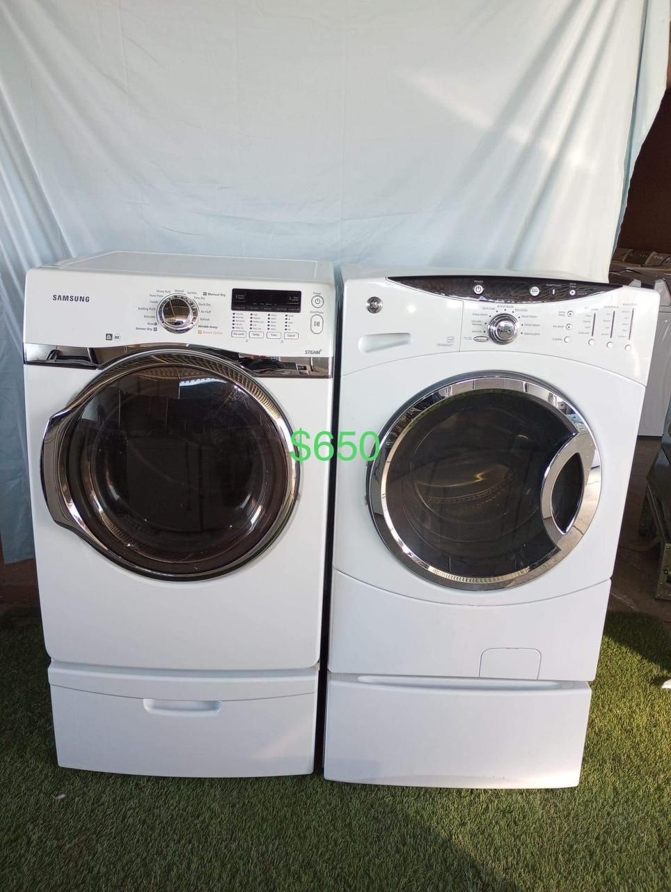 Beautiful GE Washer And Samsung Gas Dryer.