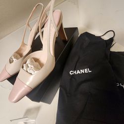 Authentic Chanel Brand New BeigeCream Pink  Leather Slingback Classic Heels Shoes Size 39-8.5
