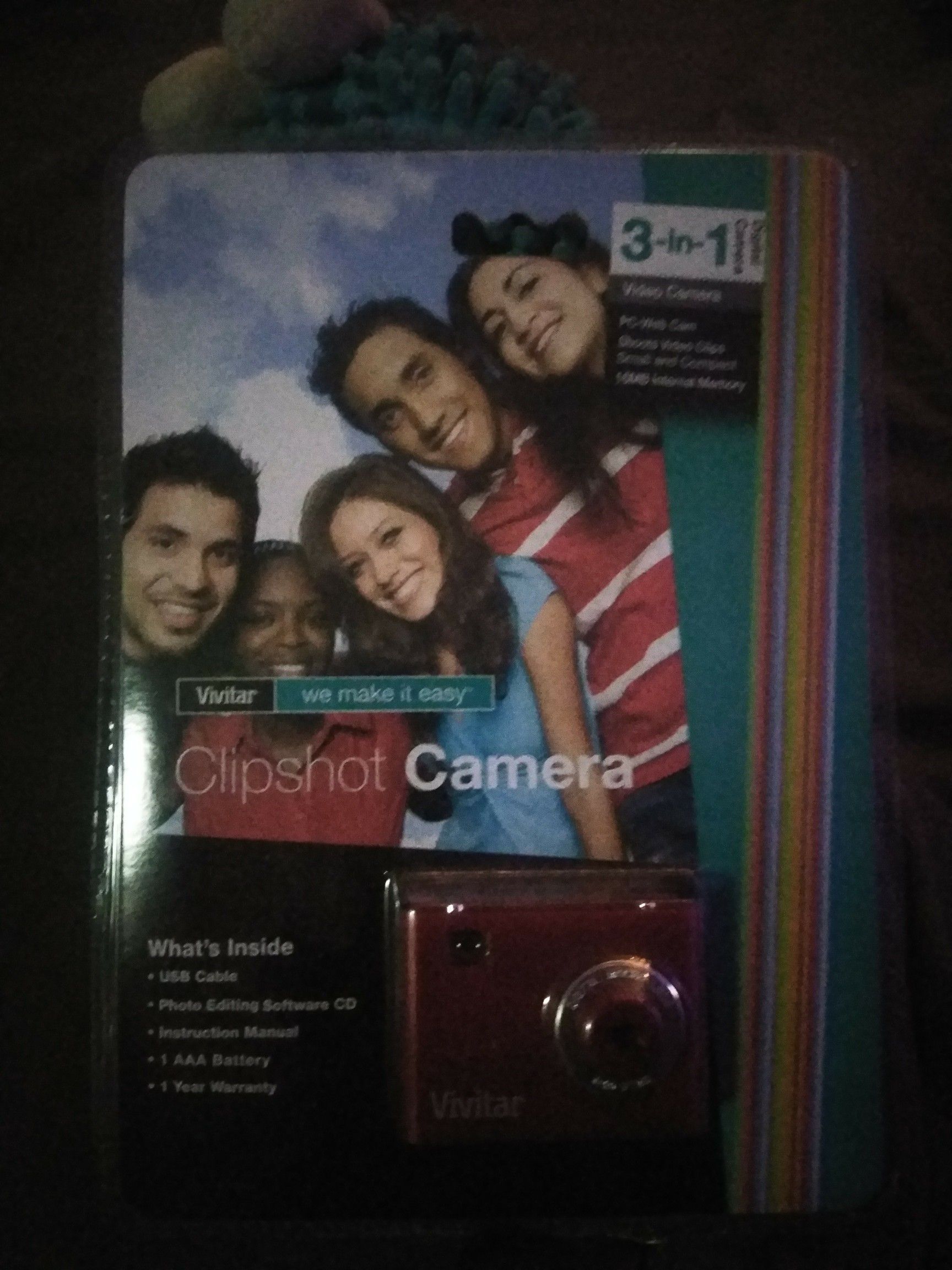 Vivitar clipshot camera