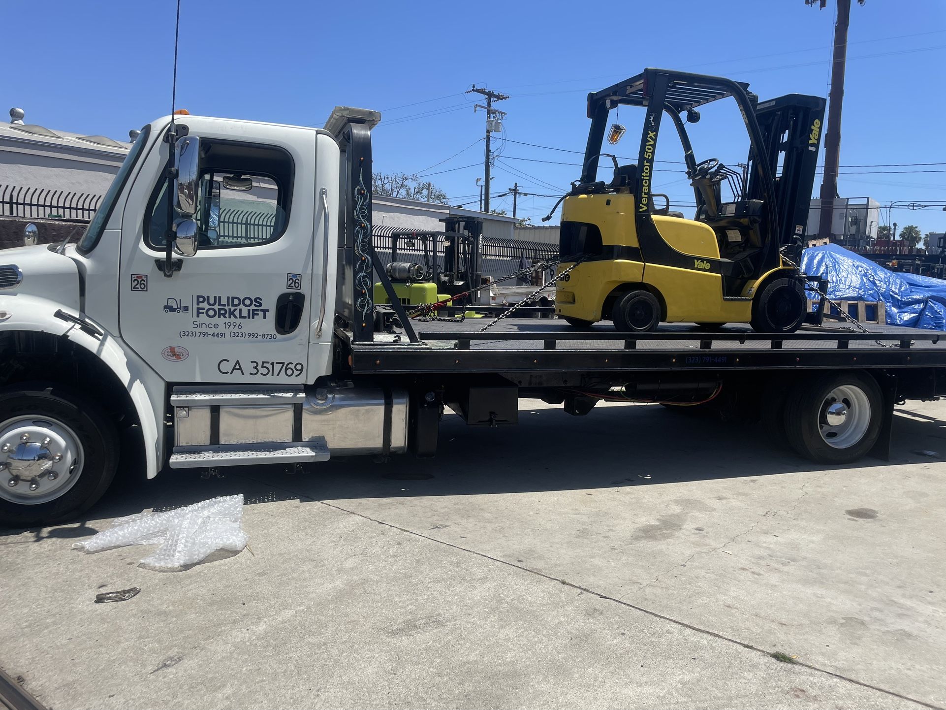 Forklift