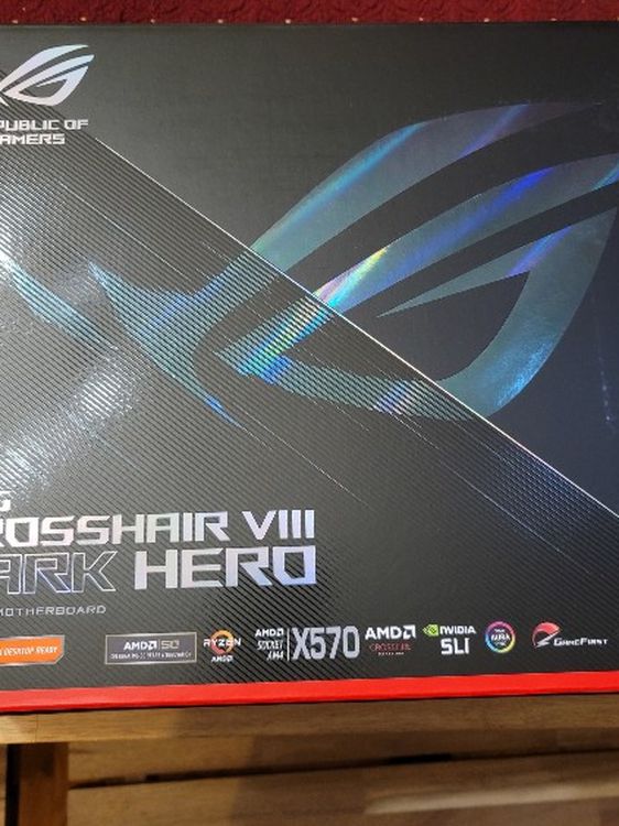 Asus ROG Crosshair VIII Dark Hero X570 Motherboard