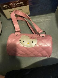 Hello kitty purse